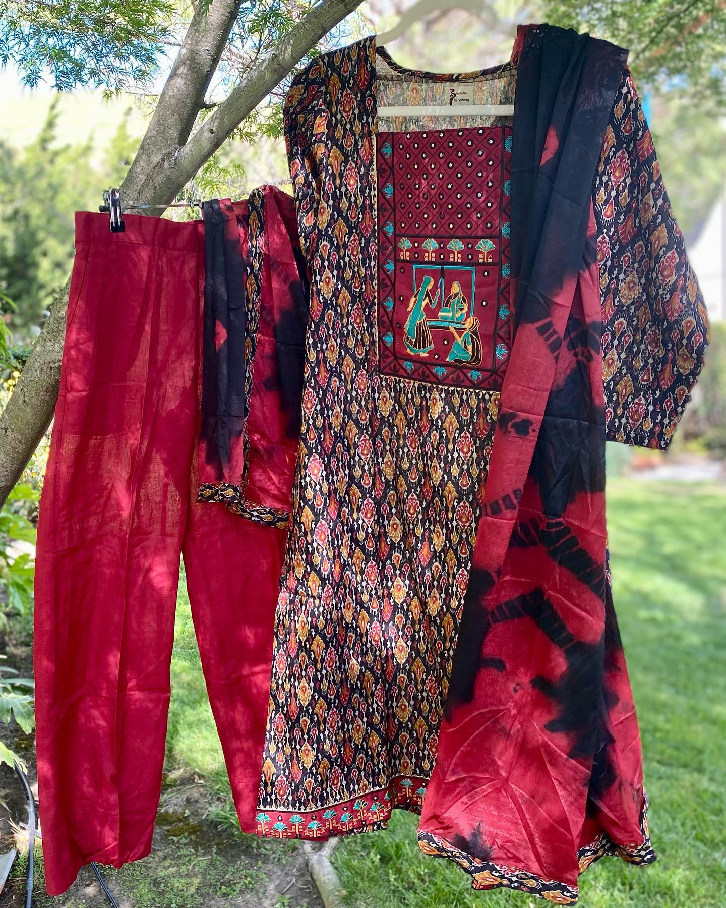 Hand embroidered Cotton Kurta set