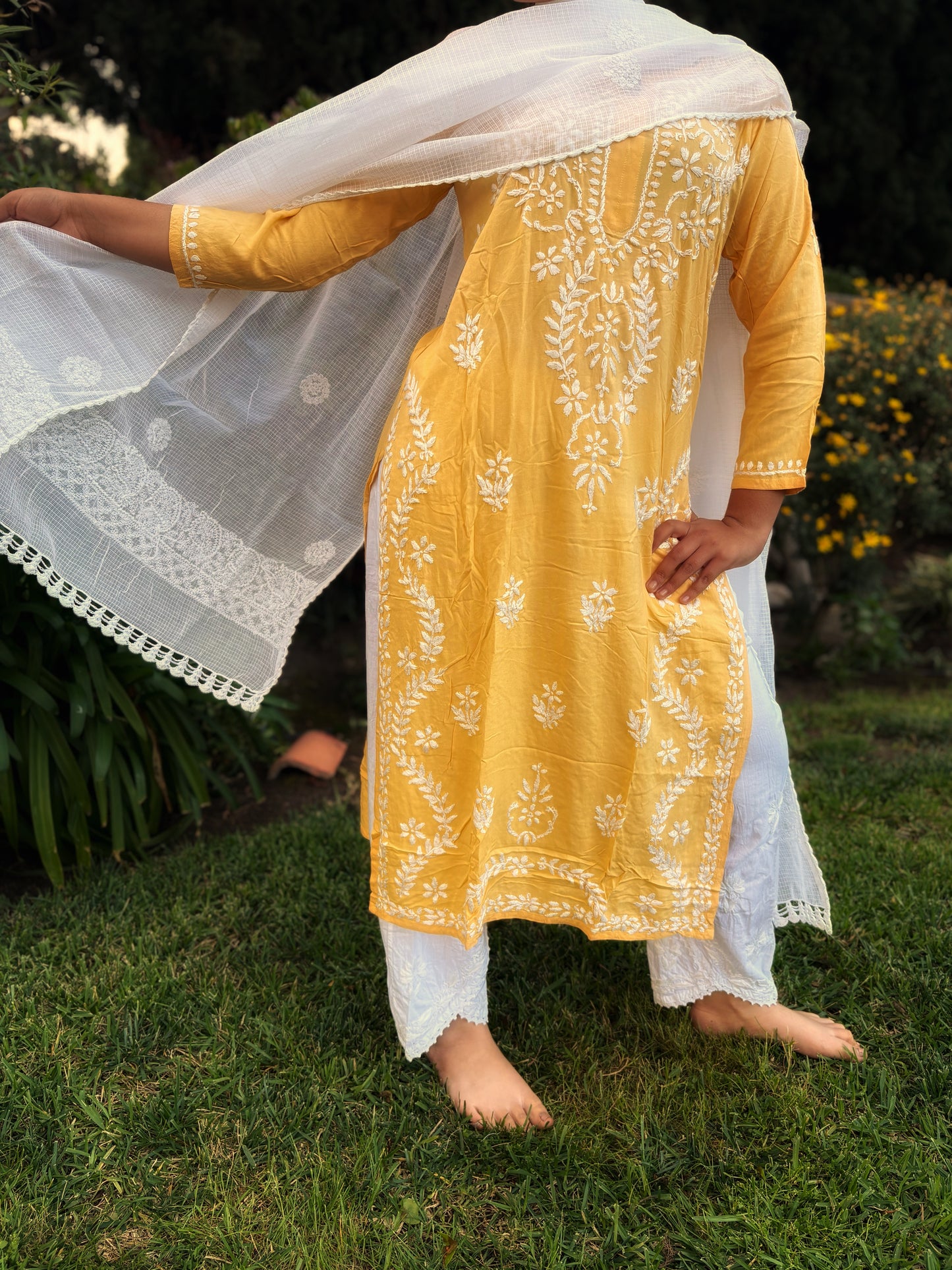 Chikankari Hand embroidery Cotton Dupatta - White