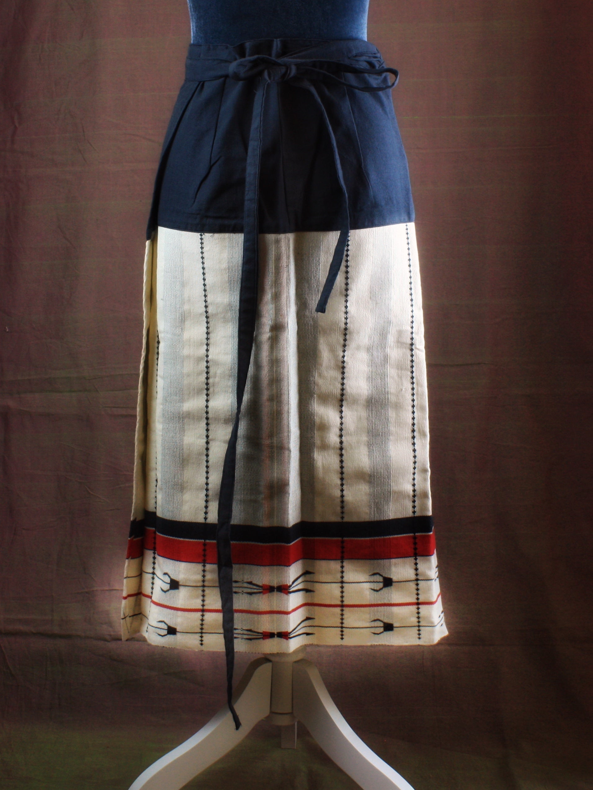 Nagaland Handwoven Wrap Skirt – Bhavana Handlooms