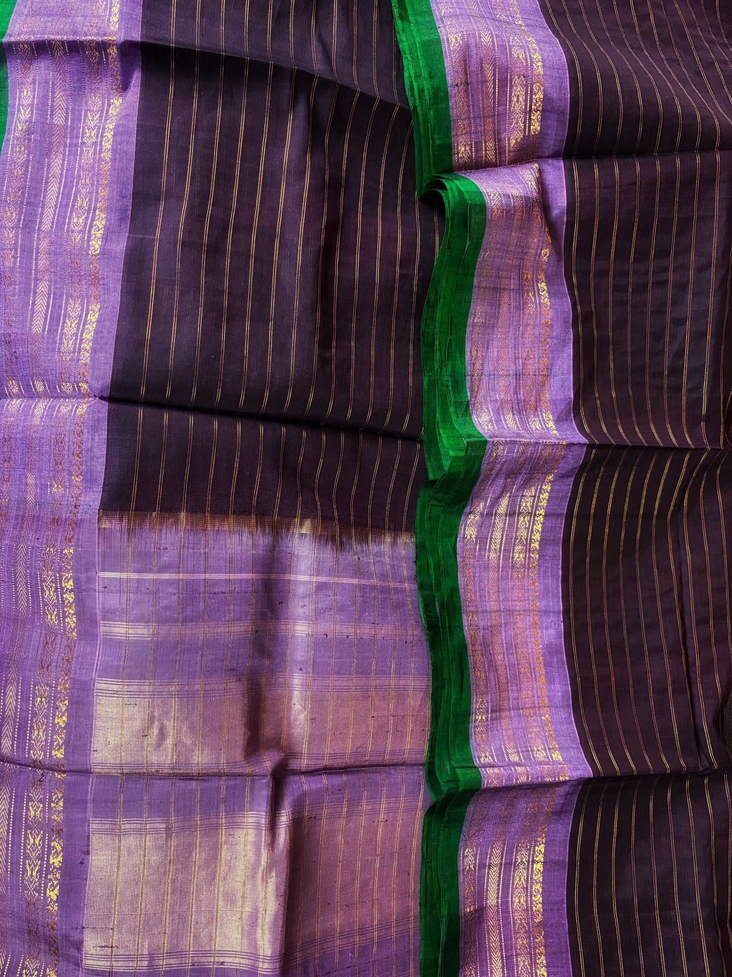 Gadwal Handloom SICO Saree - Burgundy/ Lavendar