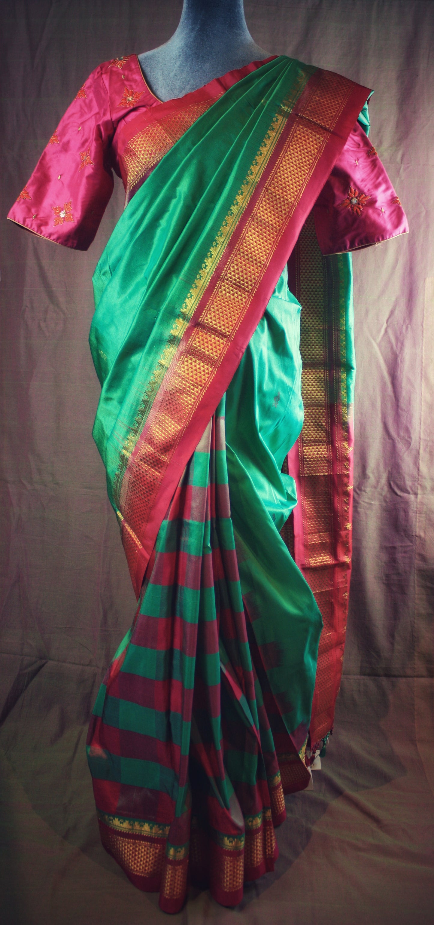 Ilkal Handloom Silk Saree - Seafoam green/ Pink