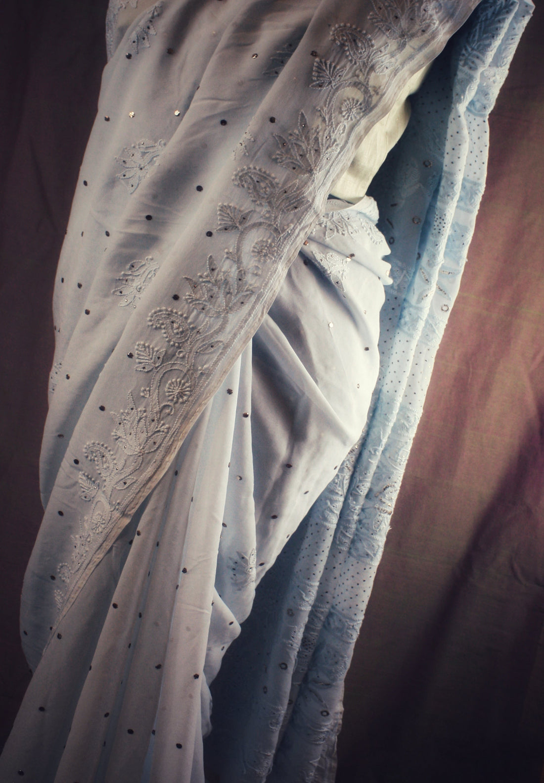 Lucknow Chikankari Hand Embroidery