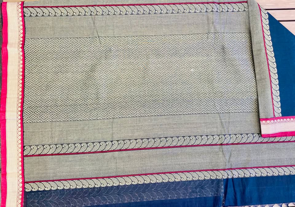 Kanjivaram Cotton Saree - Black Araibagam