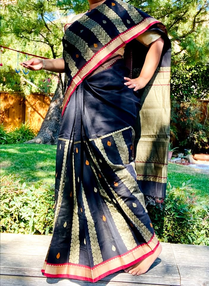 Kanjivaram Cotton Saree - Black Araibagam