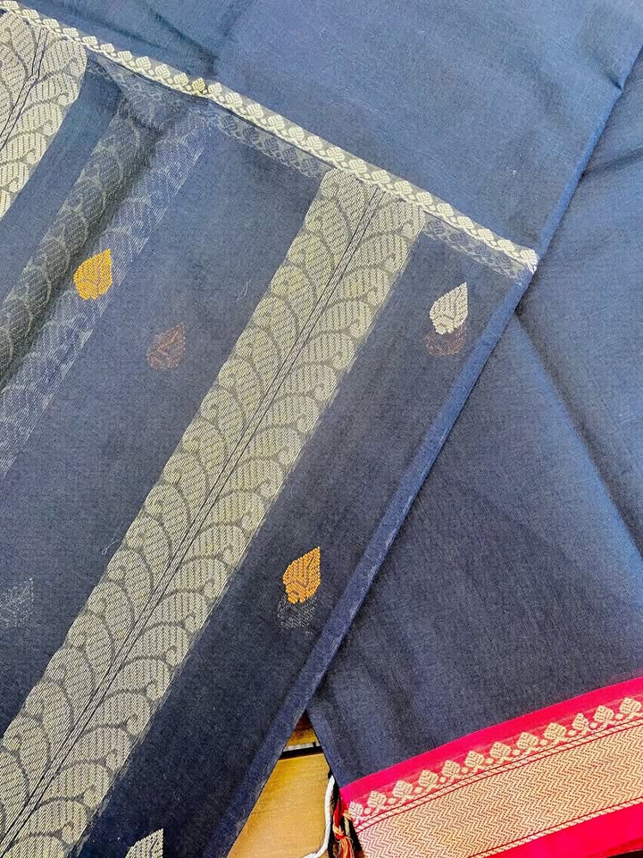 Kanjivaram Cotton Saree - Black Araibagam