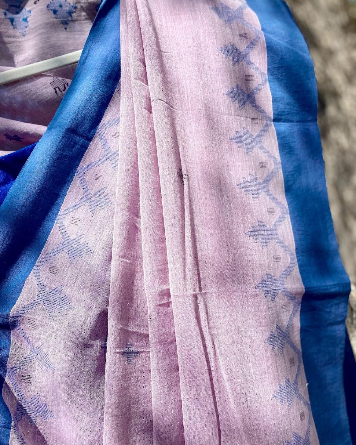 Muslin Jamdani Saree - Lavendar w/ Blue