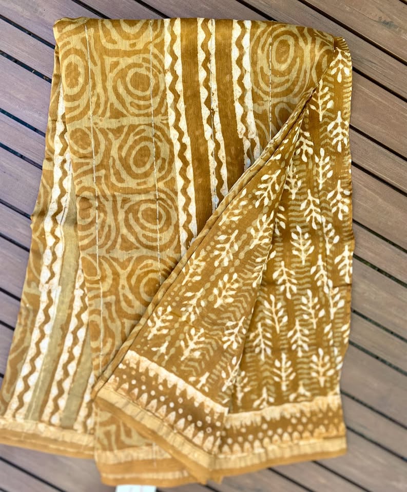 Chanderi Saree w/ Bagru Hand block Print- Khaki