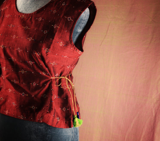 Tangaliya Crop Top