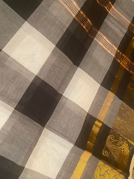 Kandangi Handloom Saree - Checks - Black/ White
