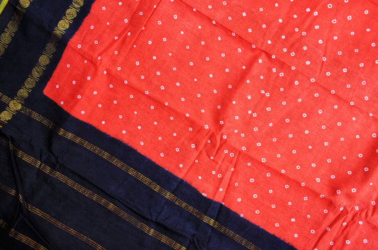 Kaikattu Sungudi Cotton Saree - Red/ Black