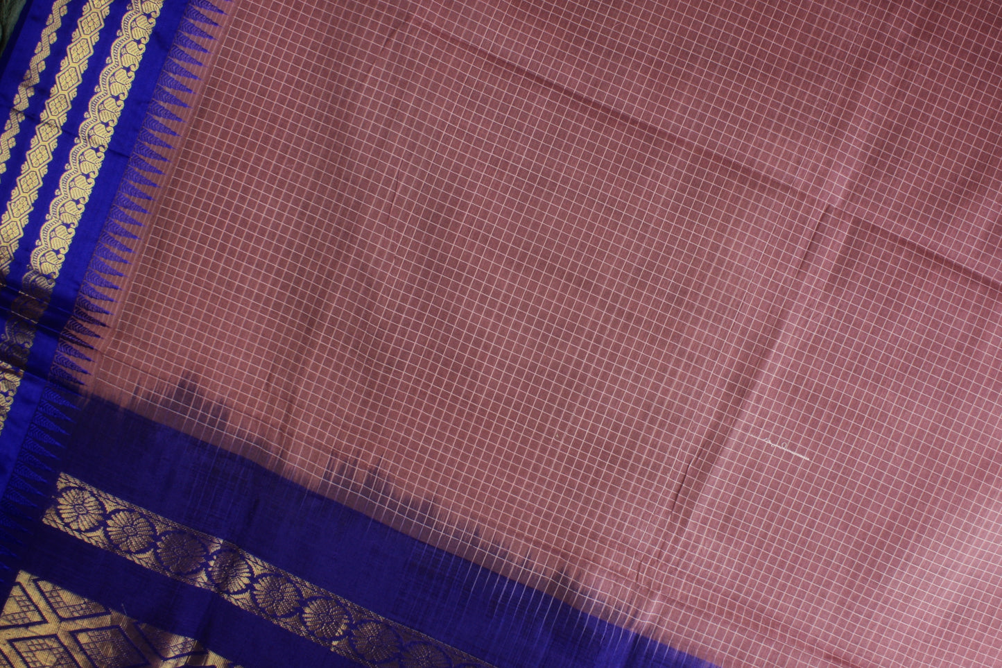 Gadwal Handloom Cotton Saree - Pale pink/ Blue